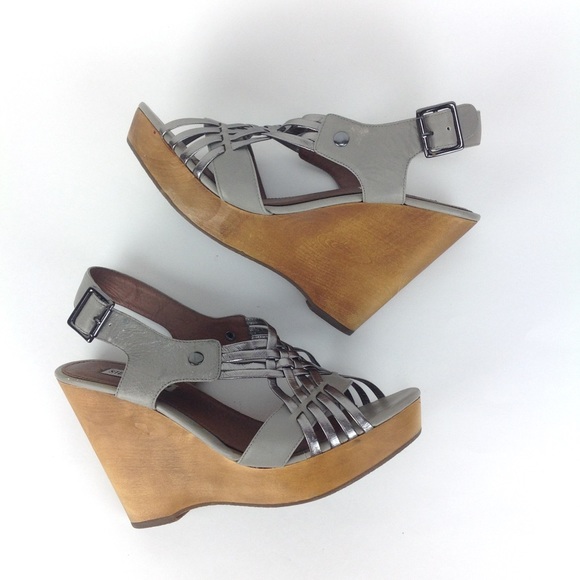 steve madden gray wedges